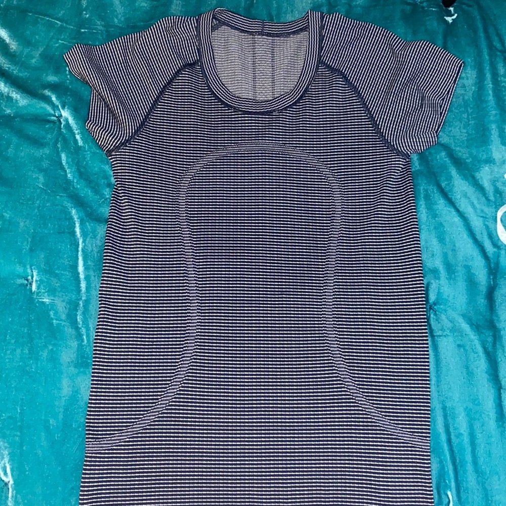 Lululemon Swiftly Tech Short Sleeve